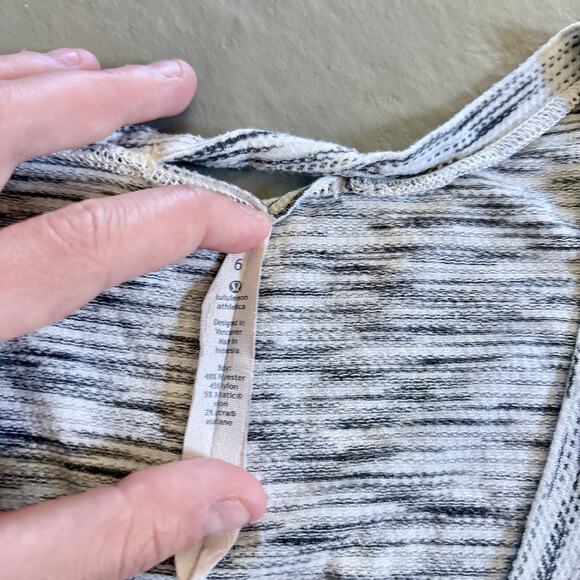Lululemon What The Sport Tee Tiger Space Dye Black White V-Neck Shirt Size 6 - Picture 8 of 10